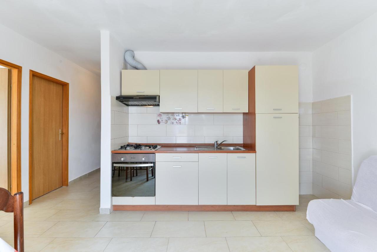 Apartments Citrus Turanj Eksteriør bilde